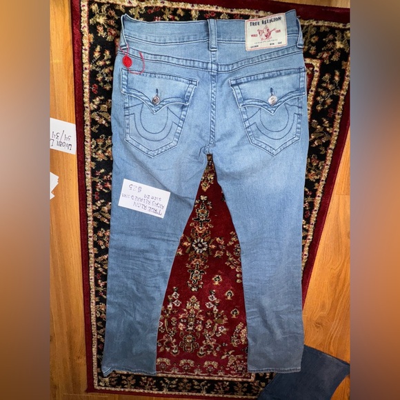 true religion jeans - Picture 3 of 3